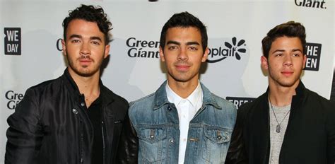 The Jonas Brothers Officially Call It Quits - ABC News