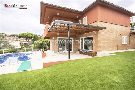 Recibe nuevos pisos y casas en tu email. Casa en alquiler con maravillosas vistas al mar y grandes ...