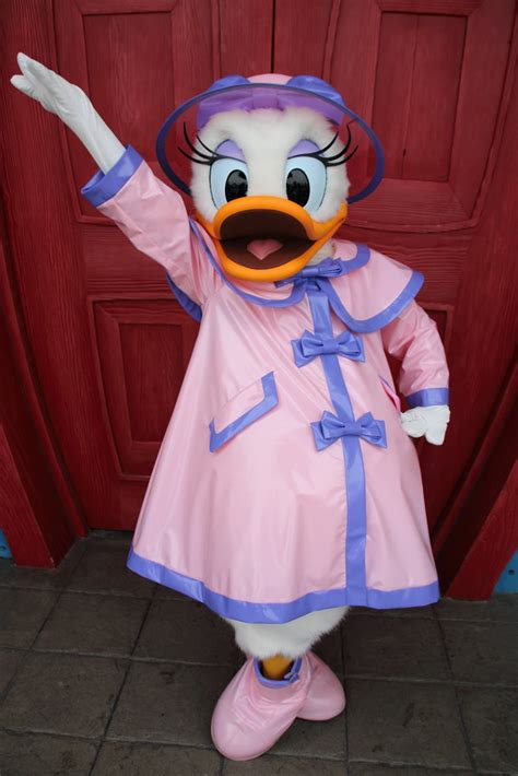 Daisy Duck Toontown Tokyo Disneyland Sidonald Flickr