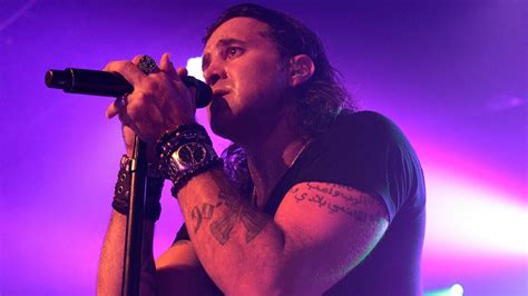 Creed Singer Scott Stapp Claims Hes Broke And Homeless In Rambling Video Posted To Facebook