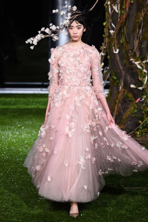 Dior Couture Printemps Été 2017 Un Défilé Dexception à Tokyo