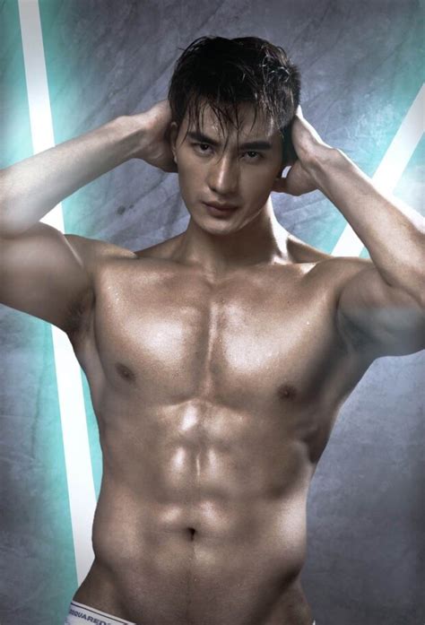 Asian Male Model Nguyễn Văn Sơn Emre