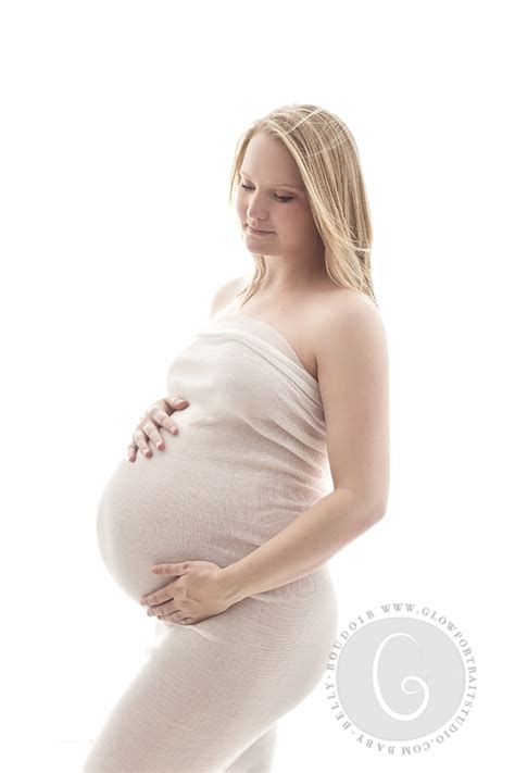 maternity ashley british columbia maternity photographer glow portraits