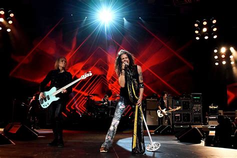 Aerosmith Announces Return Of Las Vegas Residency Deuces Are Wild