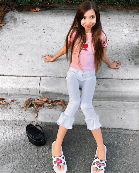 Pin By Va Man On `lulu Lambros In 2019 Preteen Fashion Cute Girl Outfits Disney Girls