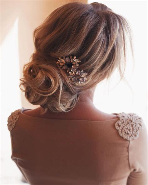 The Most Romantic Wedding Hairstyles To Inspire Your Big Day Long