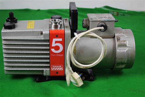 Edwards 5 Two Stage Vacuum Pump