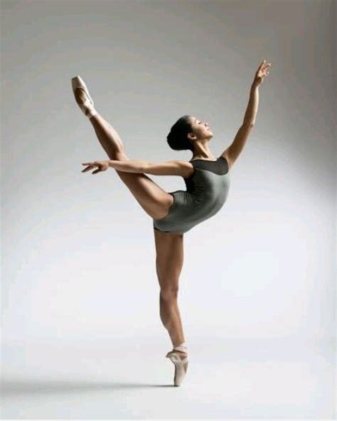 Pin By Era Istrefi♥ On Balet Dance Photography Poses Dance