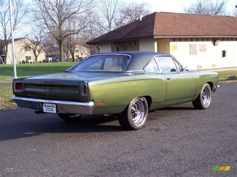 1969 Plymouth Roadrunner 1969 Limelight Green Poly Plymouth Road