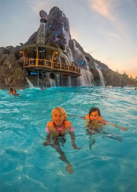 get wet and wild tips for universal s volcano bay orlando water park all over the world fun
