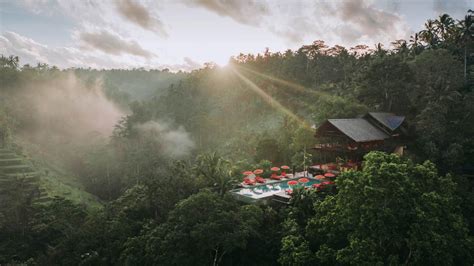 New Bali Resort Offering Guests A Naked Experience