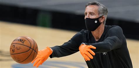 Mens Basketball Nba Makes Masks Mandatory For Players And Coaches