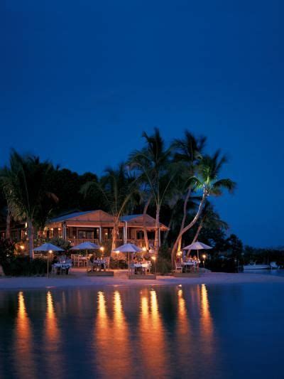 12 Romantic Beach Getaways Romantic Beach Island Resort And Florida Keys