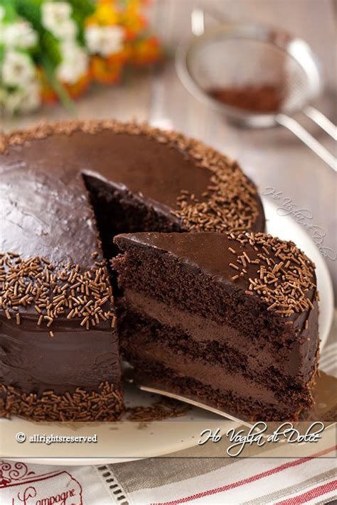 La crostata alla nutella è una torta molto golosa e veloce da realizzare, ideale per la prima i brownies alla nutella sono una variante golosa dei famosi dolcetti americani: Torta al cioccolato con crema al mascarpone e Nutella ...