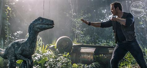 Nowe Zdjęcia Z Jurassic World 2 Chris Pratt Kontra Dinozaury