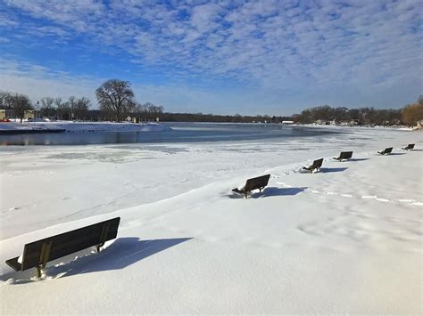 Frozen Fox River At Mchenry Dam Cold Day At The Mchenry Da Flickr