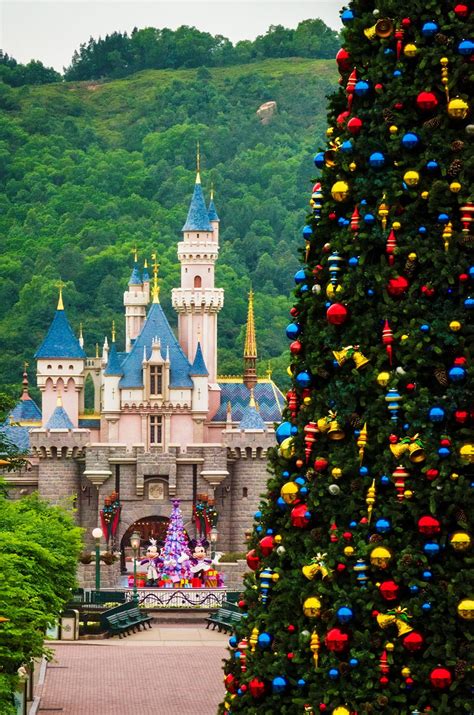 All copyrights belong to hong kong disneyland. Hong Kong Disneyland Trip Report - Disney Tourist Blog