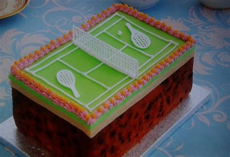 Tennis Cake: The Great British Bake Off 2015 | Tennis cake, Great british bake off, British bake off