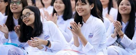 Ngữ văn, toán còn môn ngoại ngữ sẽ khác nhau: Khối D09 gồm những ngành nào và những môn thi liên quan gì?