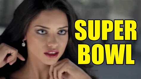Los 10 Anuncios Más Sexys De La Historia De La Super Bowl