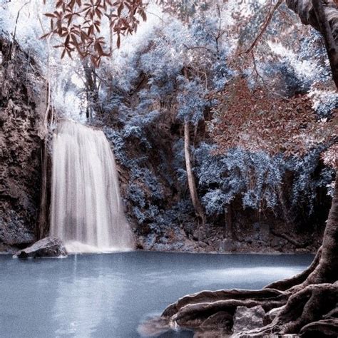 𝐀𝐄𝐒𝐓𝐇𝐄𝐓𝐈𝐂 𓂃 ©𝖿𝗅𝗎𝖿𝖿𝗒𝖼𝗁𝗂𝗆 Aesthetic Waterfall Image
