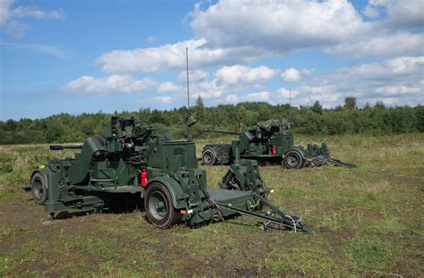 Pit Radwar Ag 35 Canon Hanud Buatan Polandia Untuk Pertahanan Titik