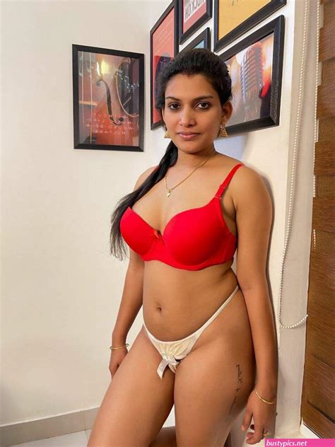 Resmi R Nair Nude Car Wash Onlyfans Pics Busty Porn Pics
