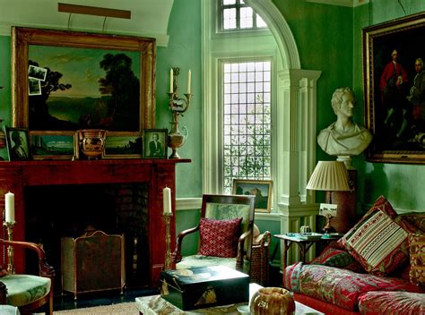 A Chain of Real Estate Envy From Across the Pond - The New York Times