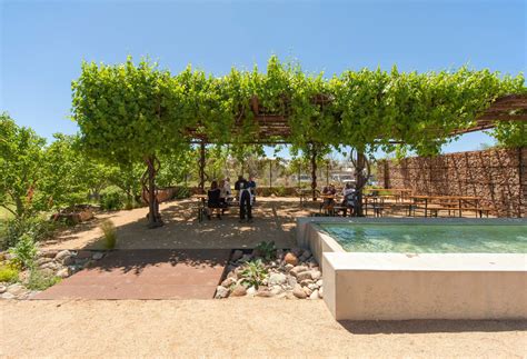The entire thunderbird design is the ultimate definition of landscape professionals!!!! The Capri, Marfa, TX Landscape by Ten Eyck Landscape ...