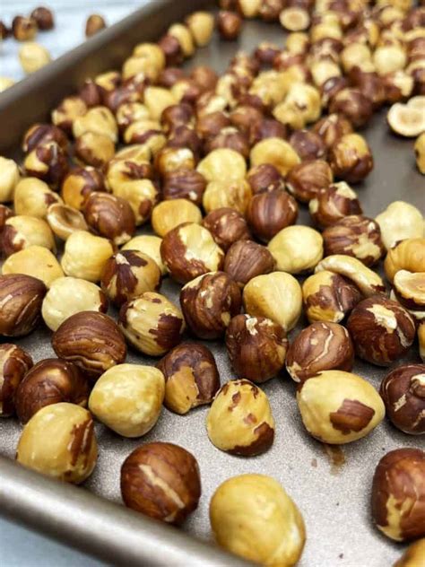 How To Roast Hazelnuts Filberts Baking Like A Chef