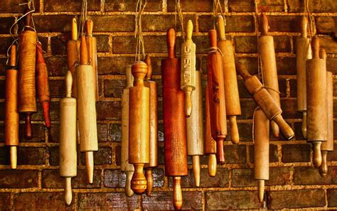Antique Rolling Pins Rolling Pin Display Primitive Kitchen Rolling Pin