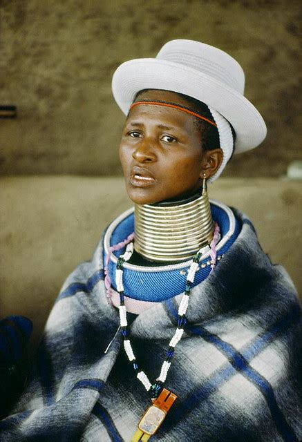 South Africa A Woman From The Ndebele Tribe In South Afric Flickr