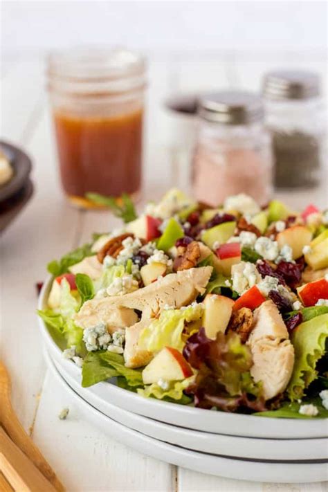 Different kinds of nuts, grapes, apples, dried cranberries, dried cherries, avocado, chopped green onion or red onion. Copycat Wendy's Apple Pecan Chicken Salad - Noshing With ...