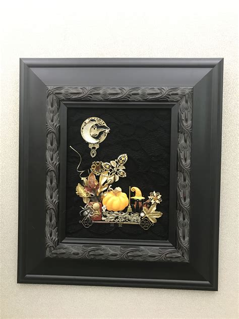 Here is one I made! | Vintage halloween crafts, Vintage jewelry ...