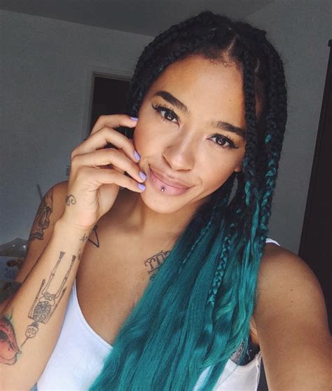 Ombre braids are a lovely option to pick if you love braids and wish to experiment with color but don't really wish to get a permanent hair color done as of now. Catface Hair Black Green Ombre Jumbo Braiding Hair
