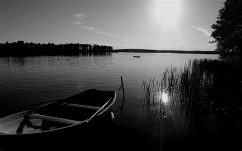 Perfection On The Lake Hd Landscape Black And White Wallpaper