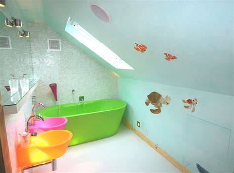 Paint the room a bright color for a fun, surprising look. kids bathroom ideas pictures | Home Designs Project
