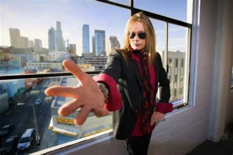 Sebastian Bach Issues Open Invitation To Skid Rows Original Members To