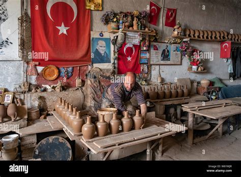 Avanos Pottery In Cappadocia Nevsehir Cental Anatolia Of Turkey Stock