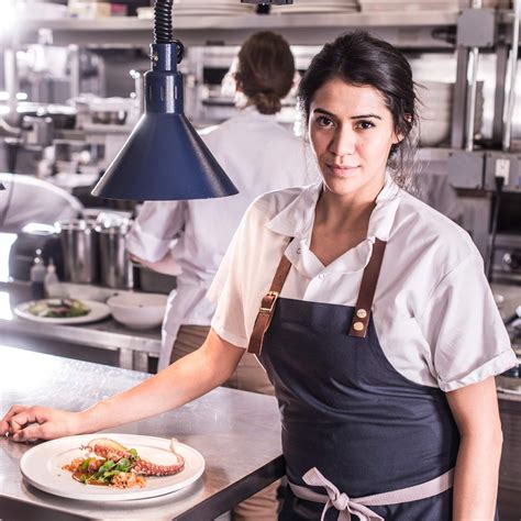 Women Chefs On How They Chopped To The Top Female Chef Chef Cooking