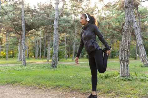 10 ways to burn more calories while walking fiton