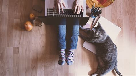 5 Bad Habits To Break When Working From Home