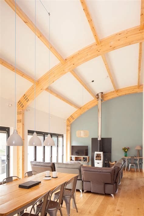 By definition, vaulted ceilings are arched. Vaulted Ceiling Design Ideas - Build It