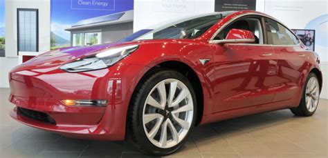 Here's what we believe to be the first public sighting of a red tesla model 3. Why the Tesla Model 3's $2,500 Red Multi-Coat Option Will ...