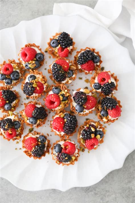 Easy Berry Tartlets Domesticate Me