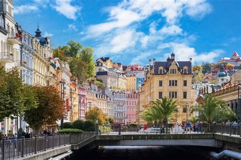 Karlovy varyko nazioarteko zinemaldia (eu); Karlovy Vary - One of the Most Famous Spa Towns - Amazing ...