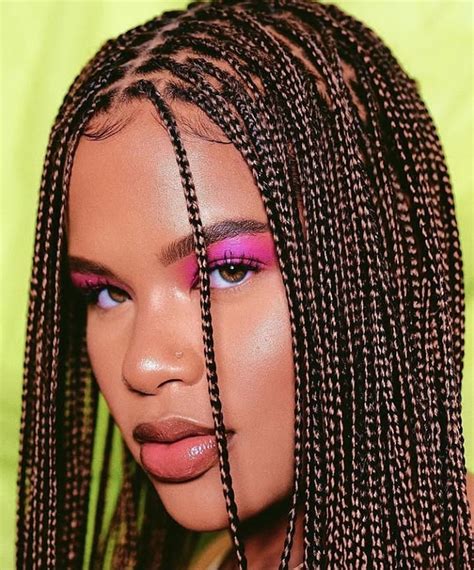 One such element that's worth attracting the glance of the crowd is the back area. 21 Cool and Trendy Knotless Box Braids Styles - Haircuts ...