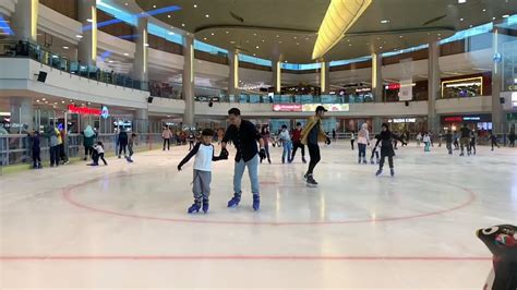 Ice skating ioi mall putrajaya. Ice Skating - Tua sudah baru belajar - YouTube