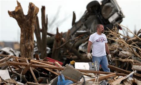 Feds Can Donate Leave To Tornado Victims Pay And Benefits