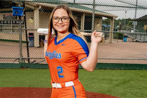 The Wind Up Vype Softball Rankings No 20 Grand Oaks Grizzlies